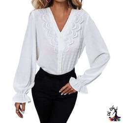 Blusa estilo flamenco con tela de lunares sobrepuestos y  tira bordada